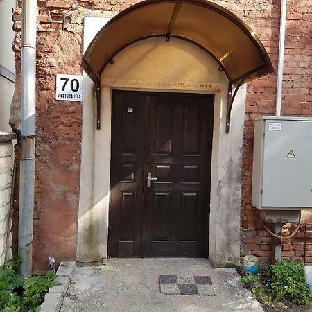 Viestura Apartamenti Daugavpils Eksteriør bilde